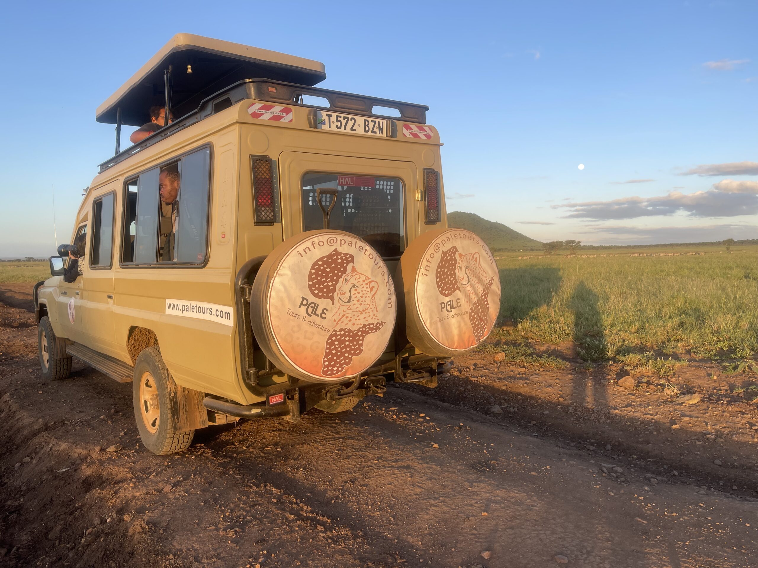 8-Day Kilimanjaro Lemosho Route + 3-Day Safari (Tarangire , Lake manyara & Ngorongoro)
